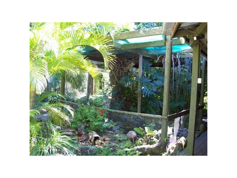 2 WEEGEN COURT, Landsborough QLD 4550