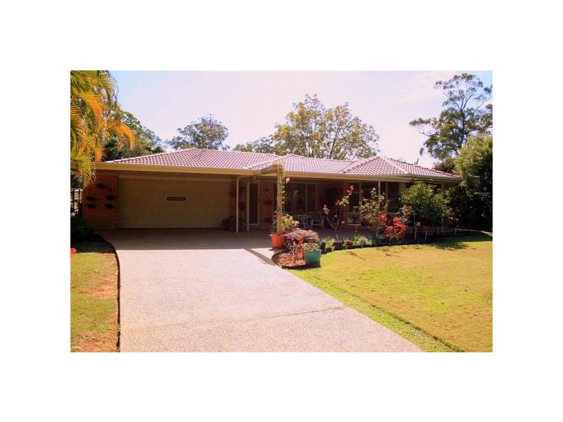 9 DANA CLOSE, Glass House Mountains QLD 4518