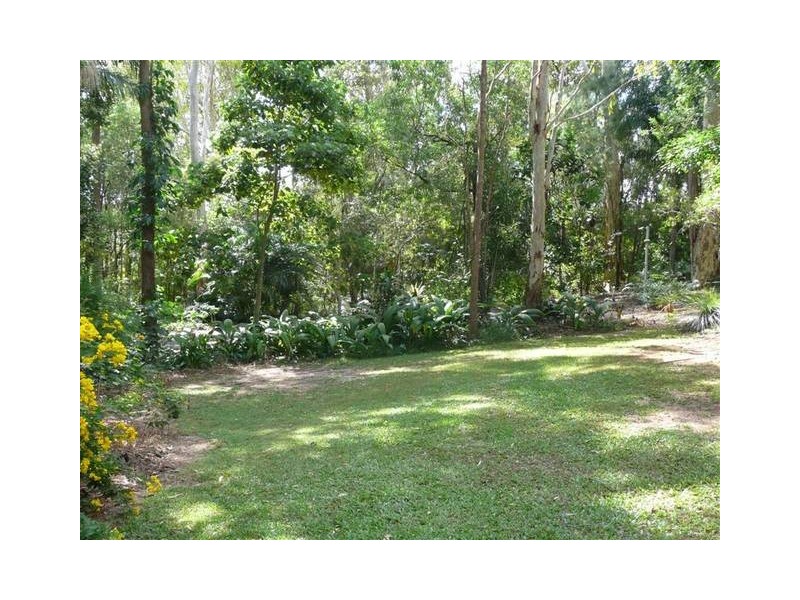 182 Sahara Road, Glass House Mountains QLD 4518