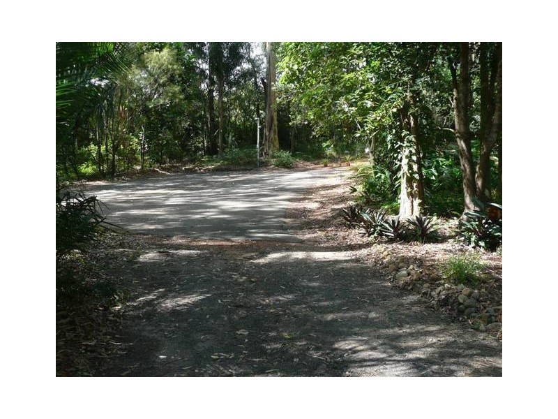 182 Sahara Road, Glass House Mountains QLD 4518