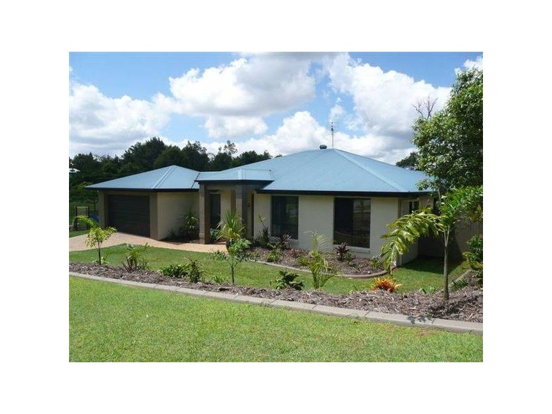 39 Clearview Drive, Glass House Mountains QLD 4518
