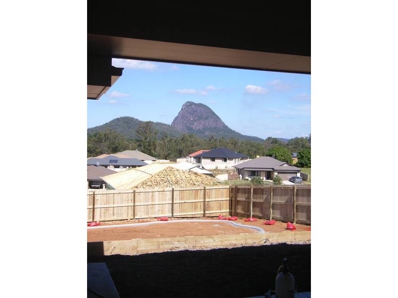 7 Gordon Place, Glass House Mountains QLD 4518
