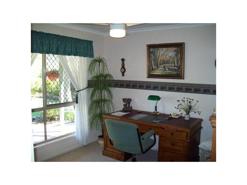 7 Sidney Drive, Beerwah QLD 4519