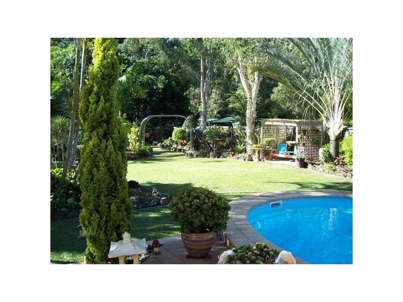 7 Sidney Drive, Beerwah QLD 4519