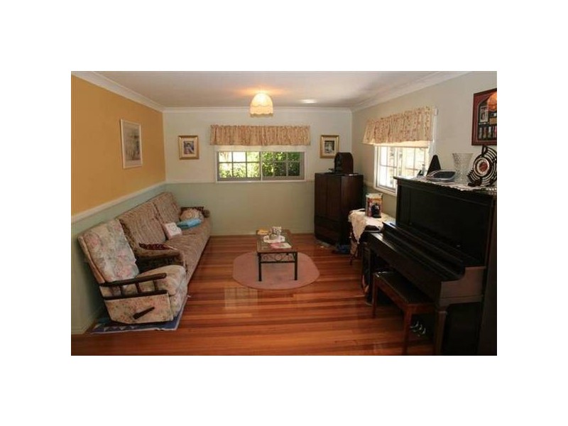 Glass House Mountains QLD 4518