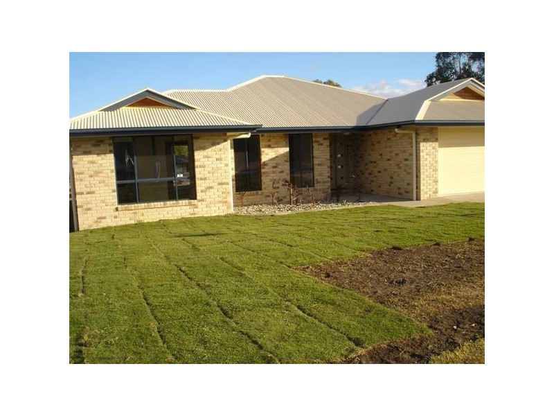 7 Mangrove Street, Beerwah QLD 4519