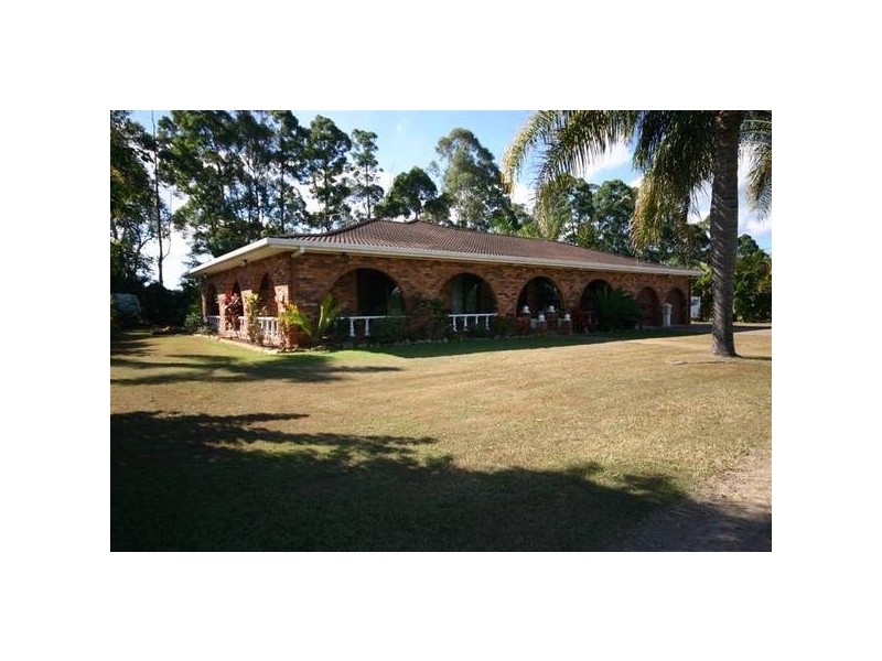 Glass House Mountains QLD 4518
