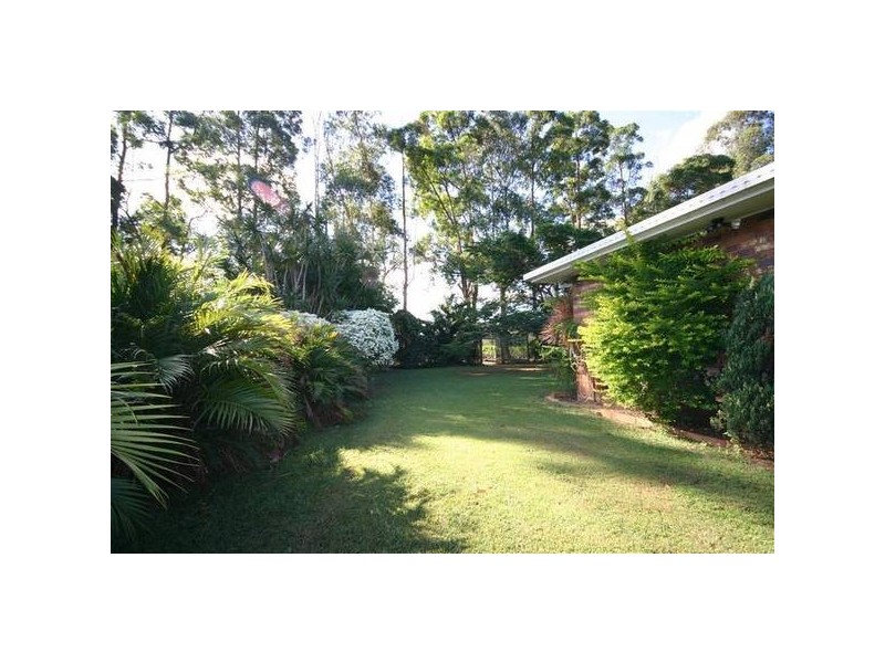 Glass House Mountains QLD 4518
