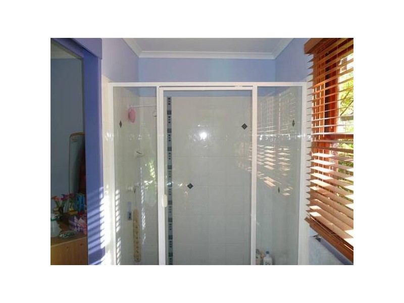 Glass House Mountains QLD 4518