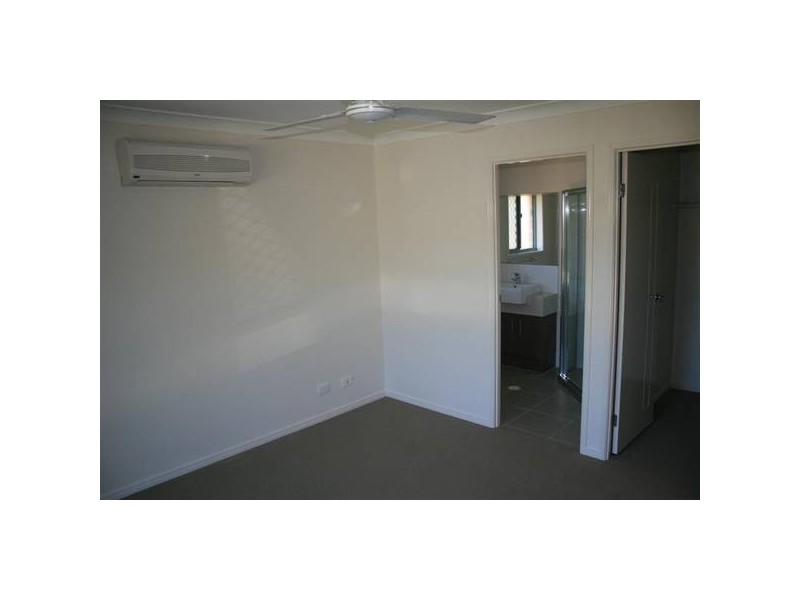 Glass House Mountains QLD 4518