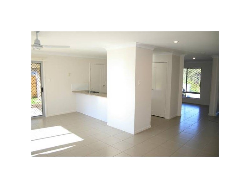 Glass House Mountains QLD 4518