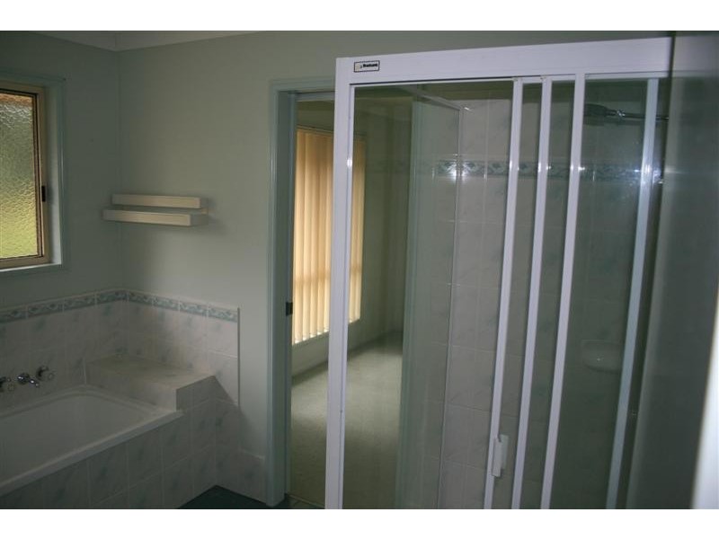 Glass House Mountains QLD 4518