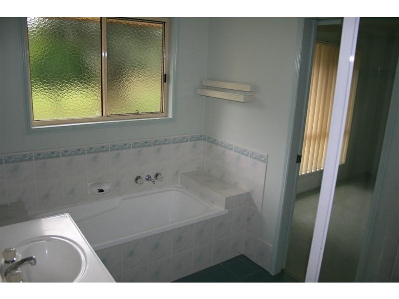 Glass House Mountains QLD 4518