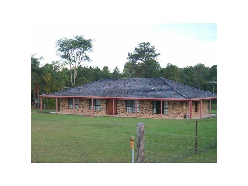 84 Kings Road, Glass House Mountains QLD 4518