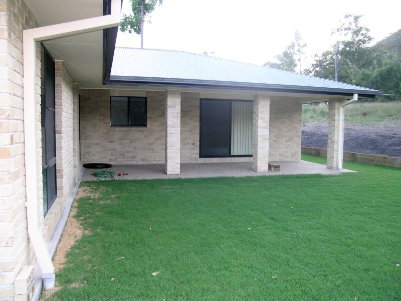 44 Carnarvon Drive, Beerwah QLD 4519