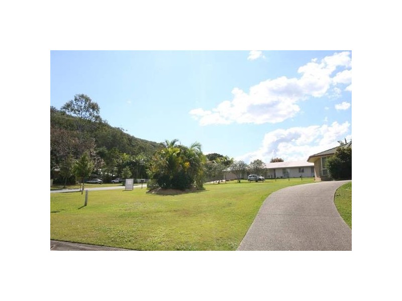 Glass House Mountains QLD 4518