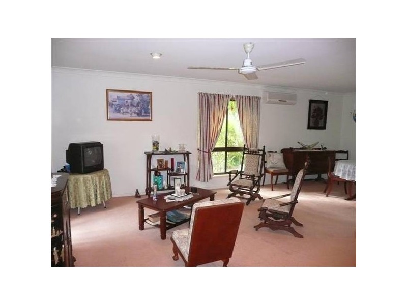 Glass House Mountains QLD 4518