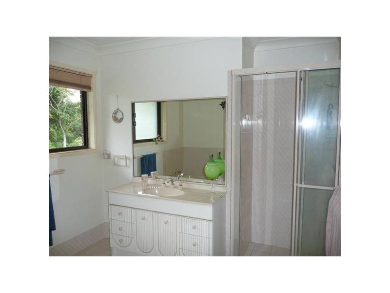 Glass House Mountains QLD 4518