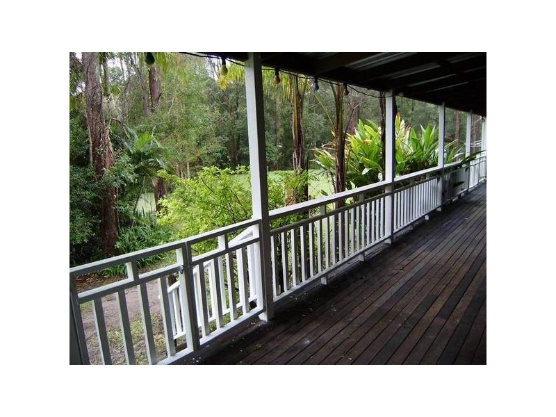 10 Woodwood Road, Landsborough QLD 4550