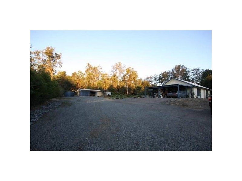 Glass House Mountains QLD 4518