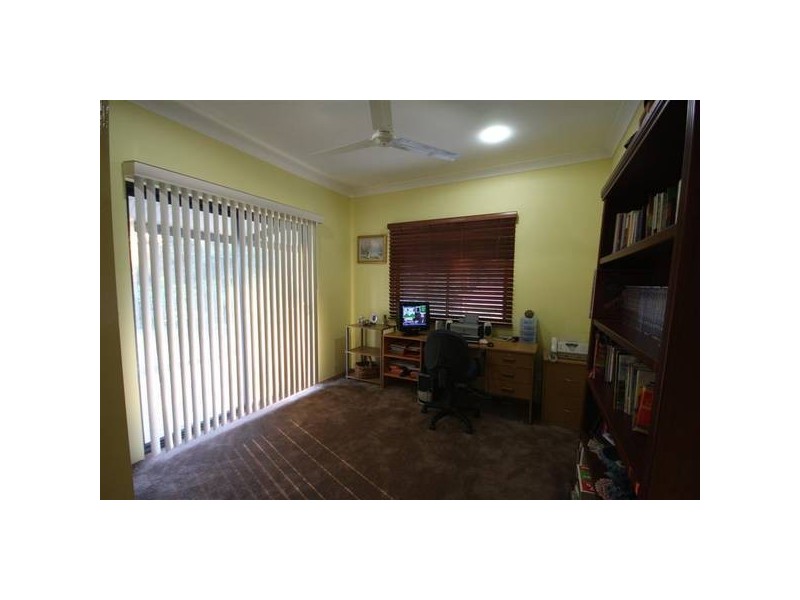 Glass House Mountains QLD 4518