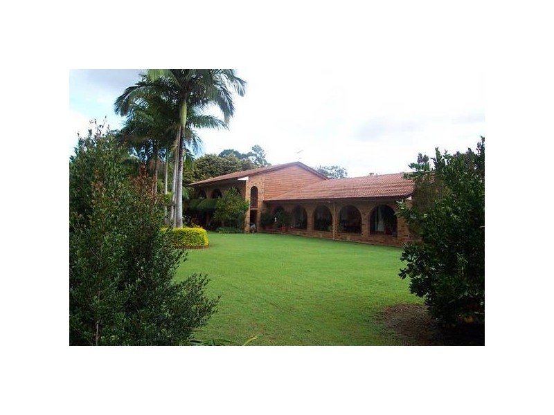 65 Alfs Pinch road, Beerwah QLD 4519