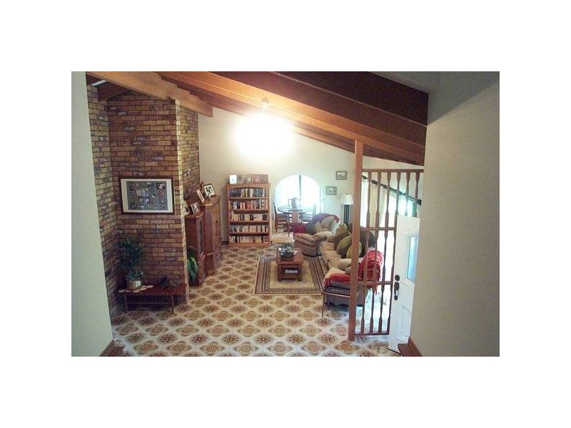 65 Alfs Pinch road, Beerwah QLD 4519