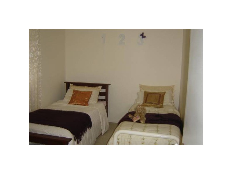 Glass House Mountains QLD 4518