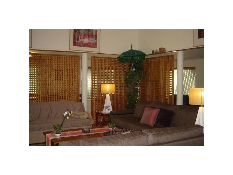 Glass House Mountains QLD 4518