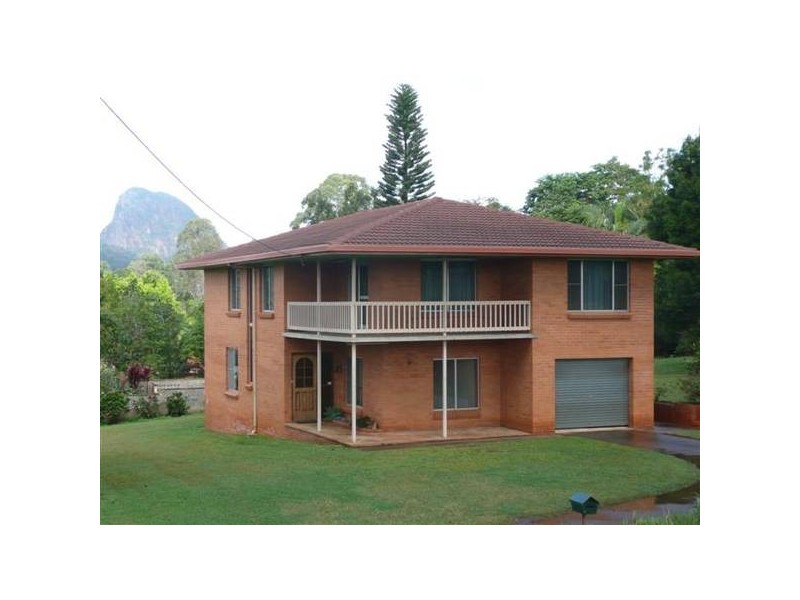 15 Sahara Road, Glass House Mountains QLD 4518