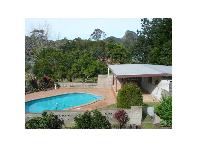 15 Sahara Road, Glass House Mountains QLD 4518