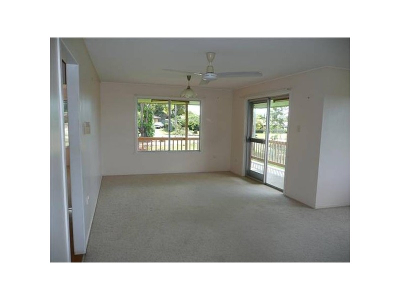 15 Sahara Road, Glass House Mountains QLD 4518