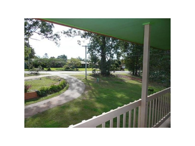 15 Sahara Road, Glass House Mountains QLD 4518