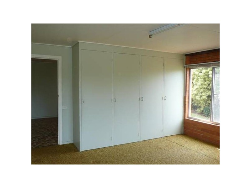 15 Sahara Road, Glass House Mountains QLD 4518