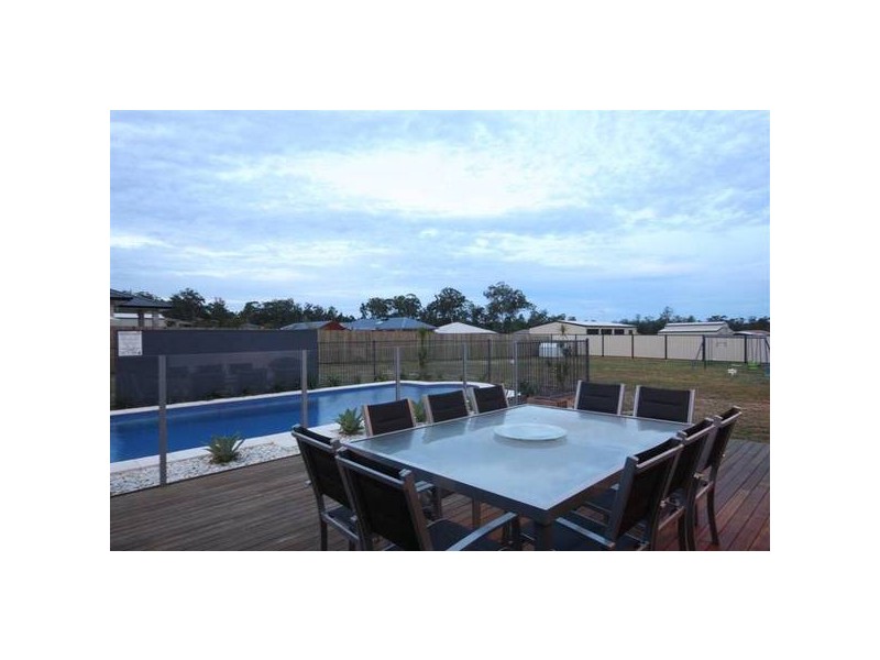 Glass House Mountains QLD 4518