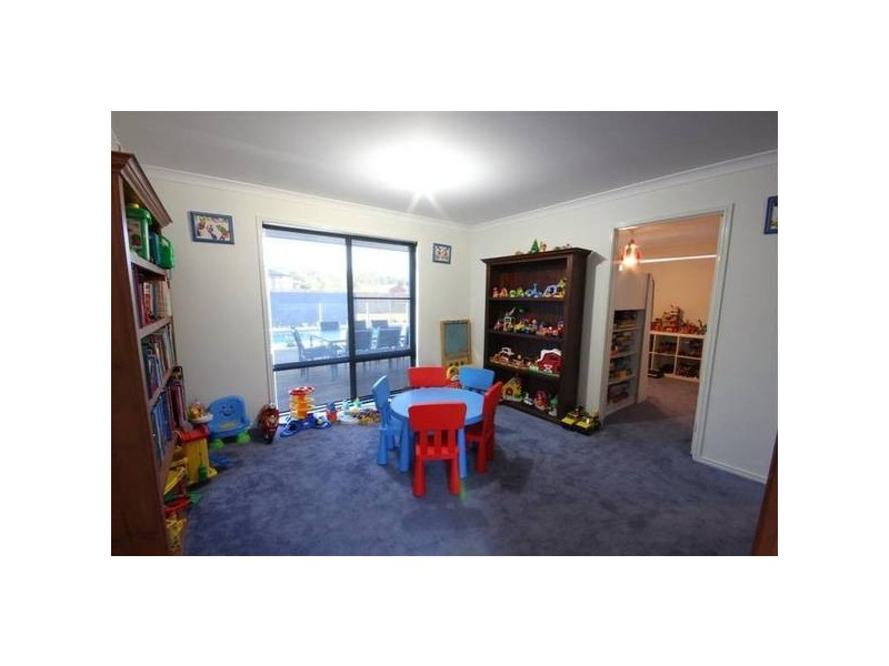 Glass House Mountains QLD 4518