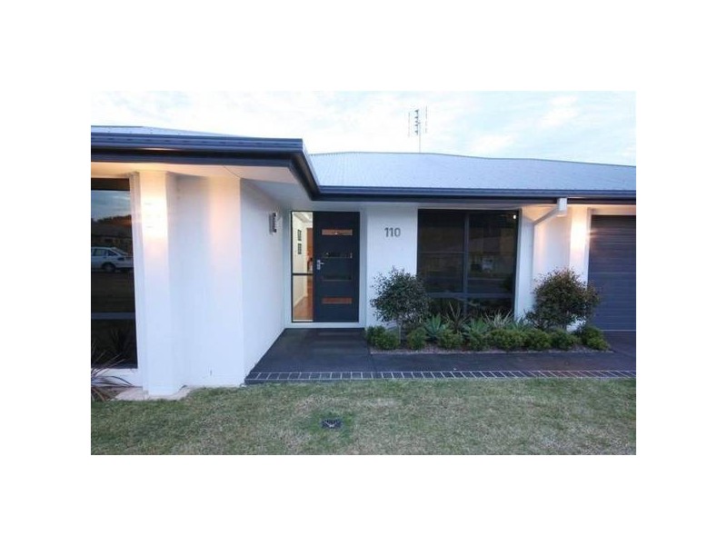 Glass House Mountains QLD 4518