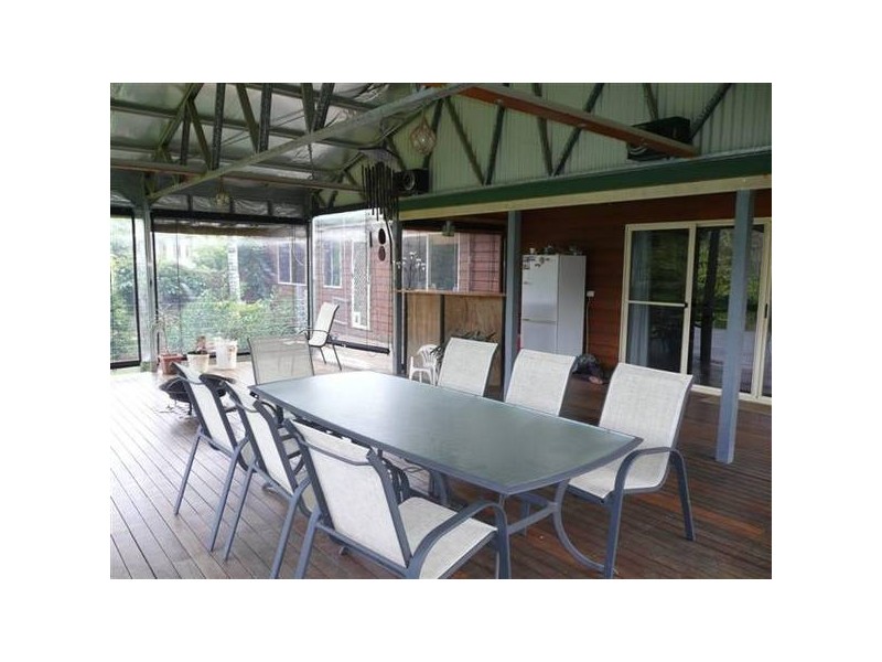 Glass House Mountains QLD 4518