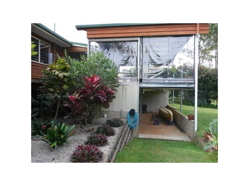 Glass House Mountains QLD 4518