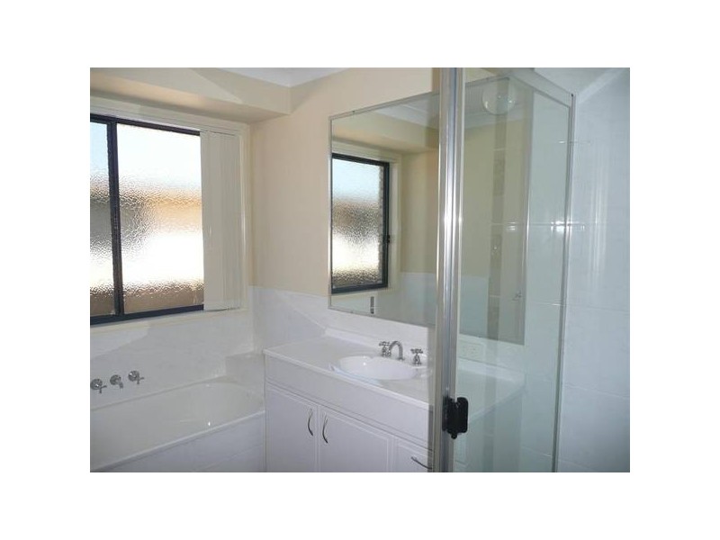 Glass House Mountains QLD 4518