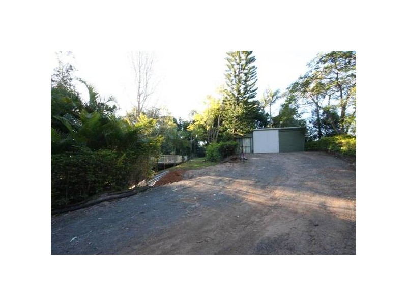Glass House Mountains QLD 4518