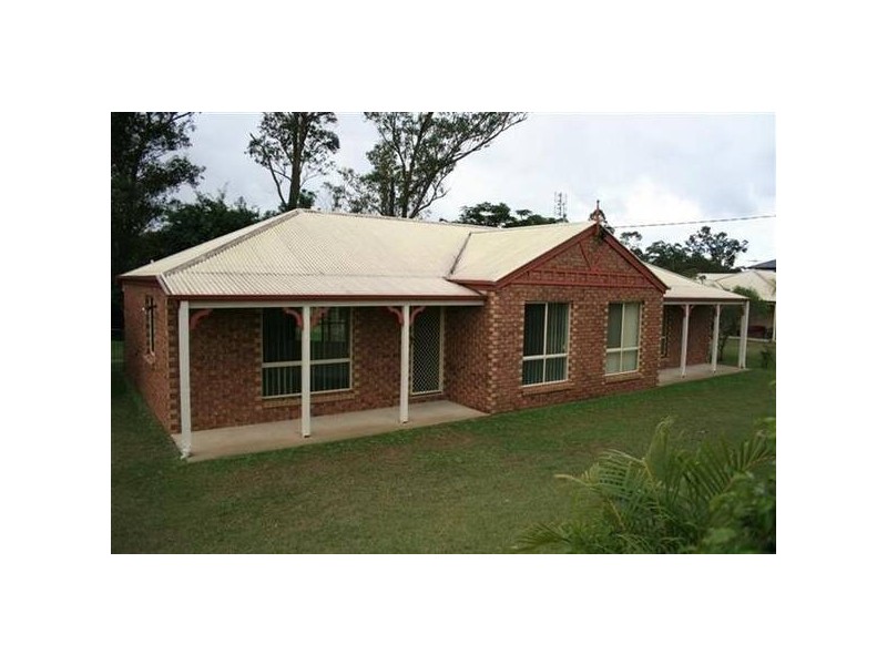 27 Hillside Road, Glass House Mountains QLD 4518