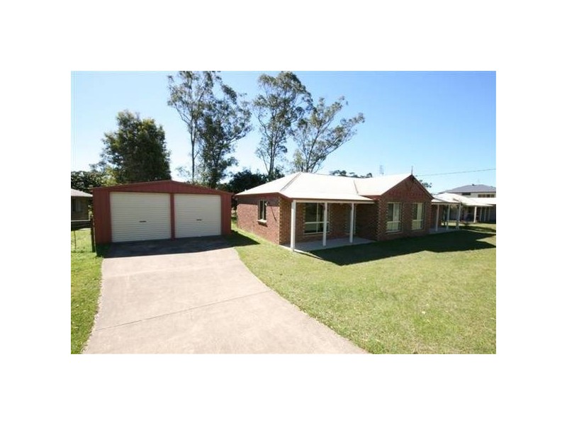 27 Hillside Road, Glass House Mountains QLD 4518