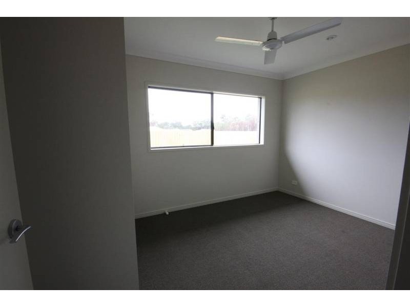 9 Woodgrove Boulevard, Beerwah QLD 4519