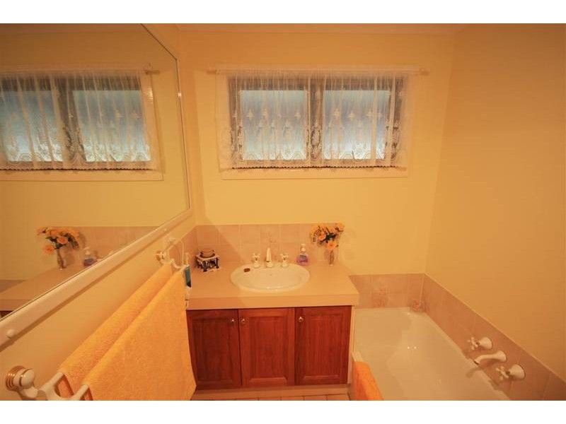 Glass House Mountains QLD 4518