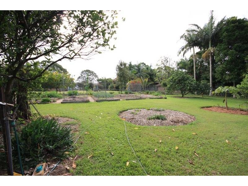 Glass House Mountains QLD 4518