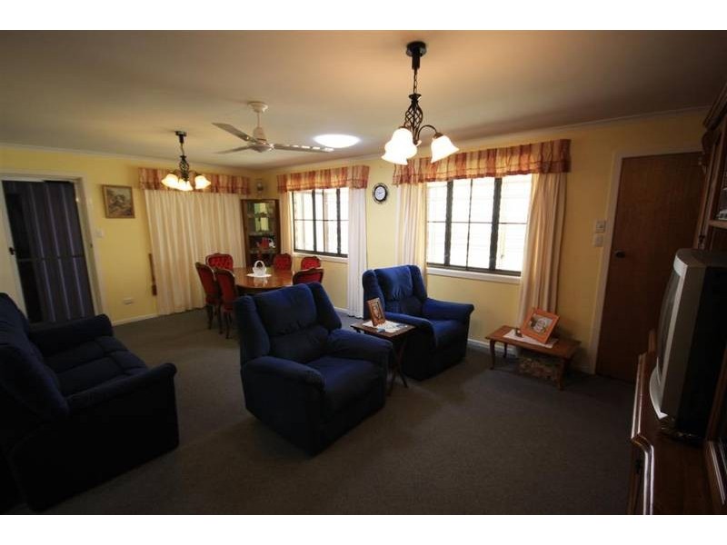 Glass House Mountains QLD 4518