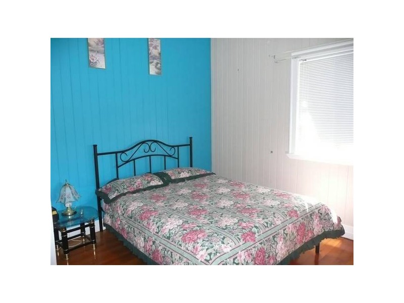 Glass House Mountains QLD 4518