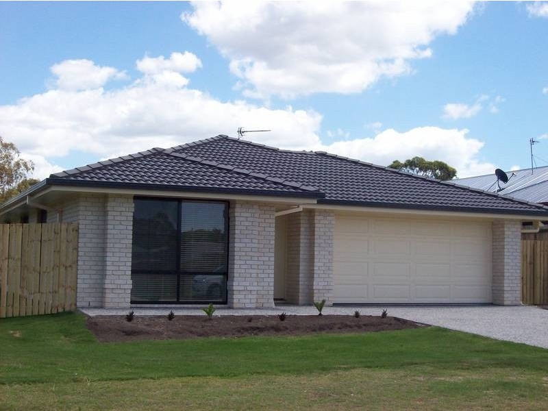 36 Heights Road, Beerwah QLD 4519