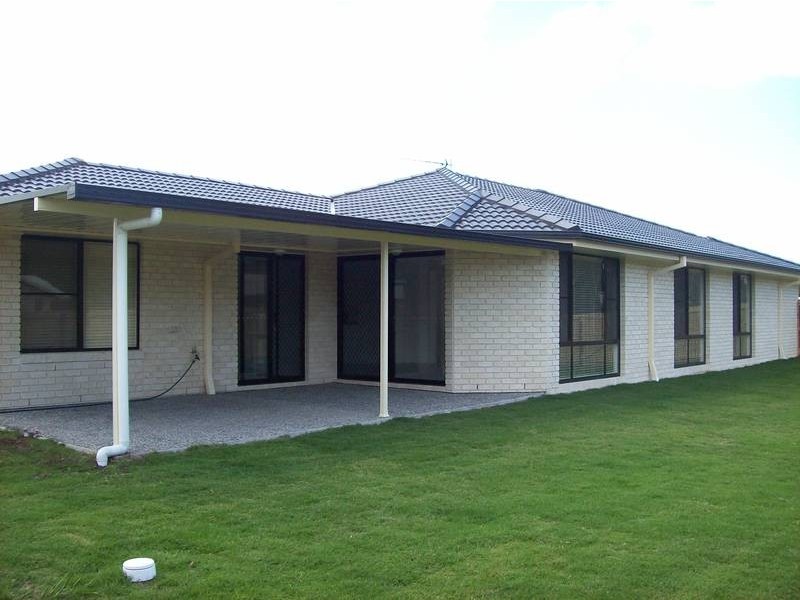 36 Heights Road, Beerwah QLD 4519